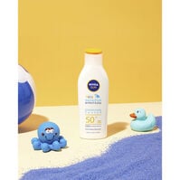 Protege & Juega Loción Solar Sensitive Niños SPF50+  200ml-198801 2